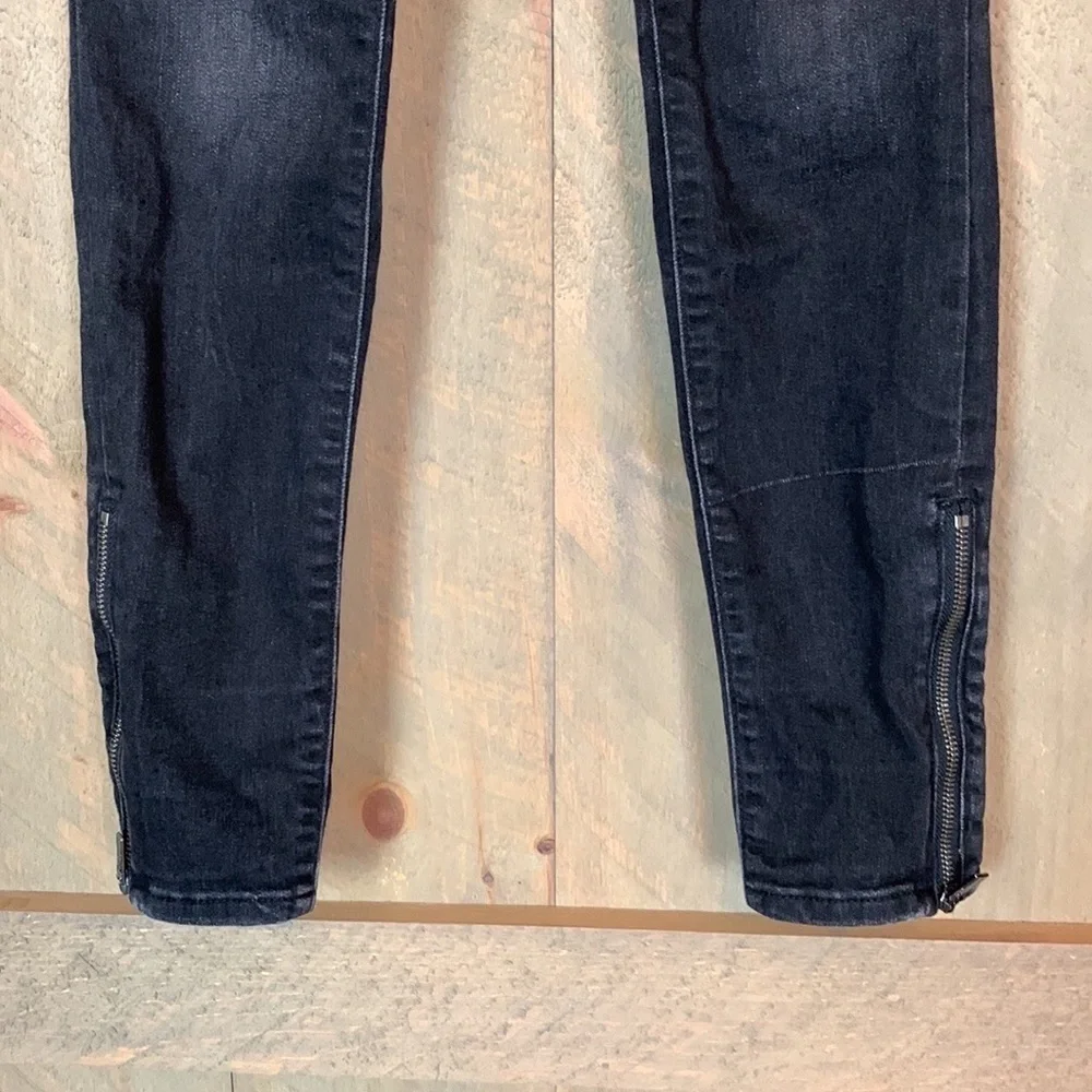 Athleta Sculptek ultra skinny jeans with leg zippers Carbon black Size 2